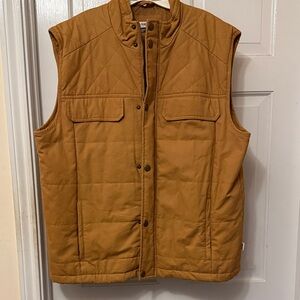 Magellan vest like new condition